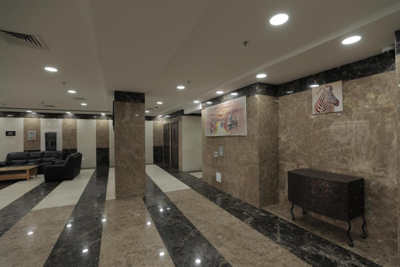 Cozy Rooms And Small Partitions For Men Guests In Dubai Eksteriør billede