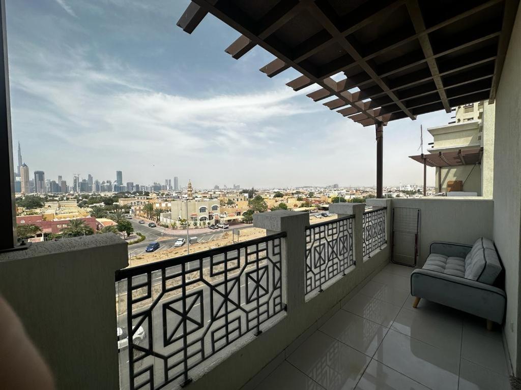 Cozy Rooms And Small Partitions For Men Guests In Dubai Eksteriør billede